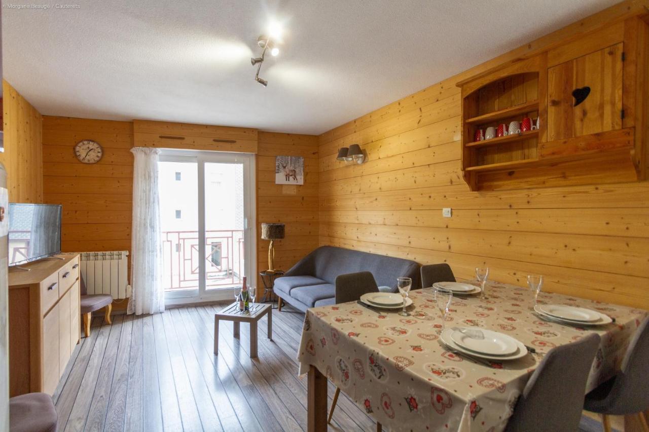 Appartement Centre Ville Parking Balcon Et Wi Fi Cauterets Esterno foto